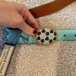 Vineyard Vines leather belt